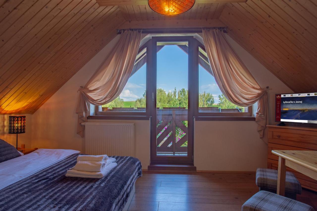 Apartmany A Studia Villa Flora Liptovská Sielnica Extérieur photo