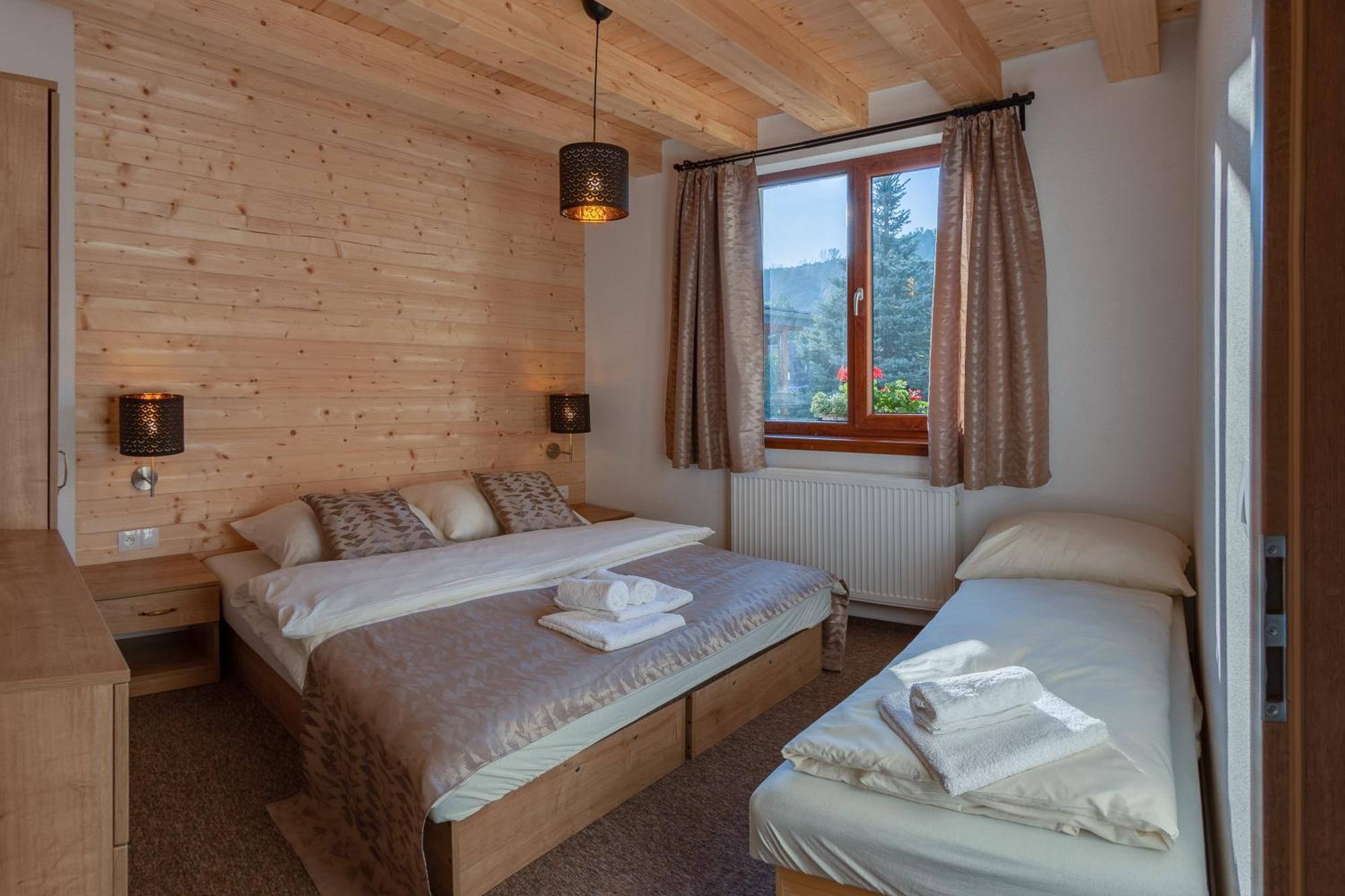 Apartmany A Studia Villa Flora Liptovská Sielnica Extérieur photo