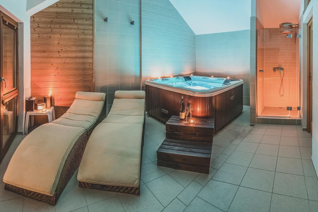 Apartmany A Studia Villa Flora Liptovská Sielnica Extérieur photo