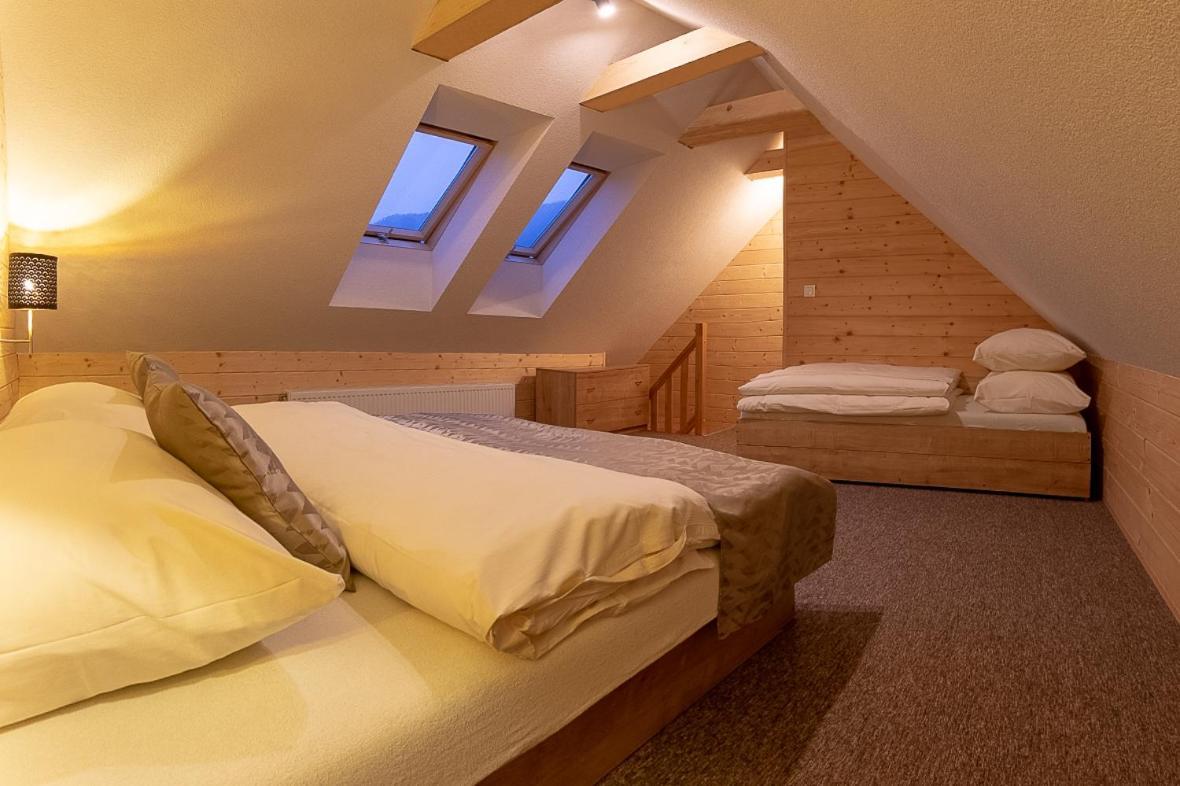 Apartmany A Studia Villa Flora Liptovská Sielnica Extérieur photo