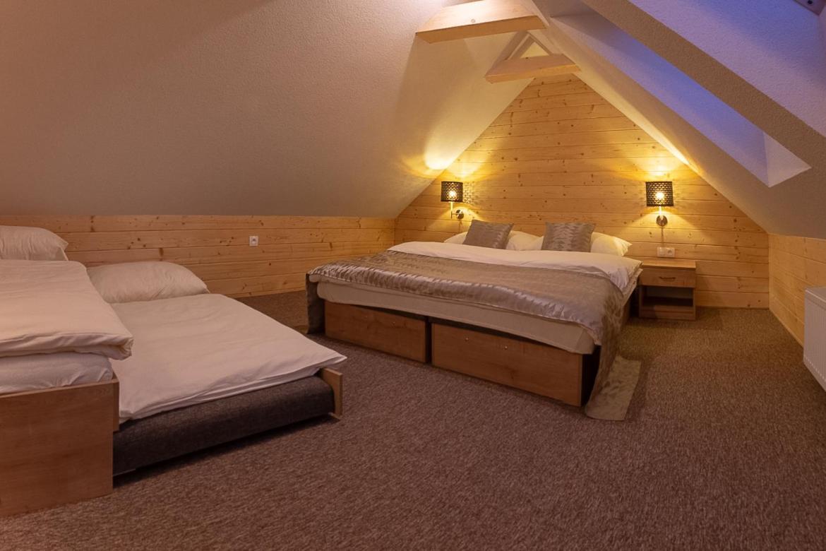 Apartmany A Studia Villa Flora Liptovská Sielnica Extérieur photo