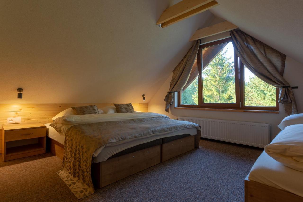 Apartmany A Studia Villa Flora Liptovská Sielnica Extérieur photo
