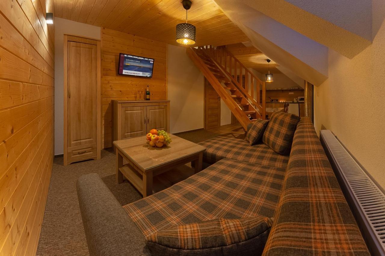 Apartmany A Studia Villa Flora Liptovská Sielnica Extérieur photo